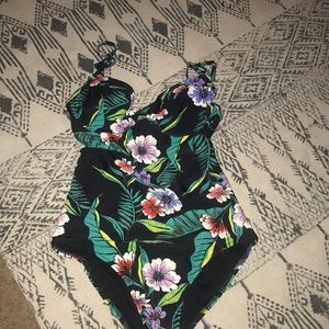 Tropical swim suit